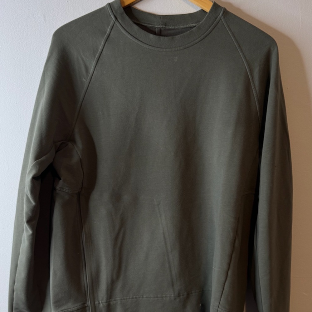 Men’s Lululemon City Sweat Crew w/ Side-Zip Hidden Pocket in Moss, Size Small